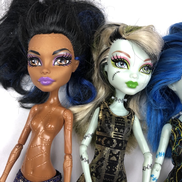 MH búp bê monster high đã qua sử dụng