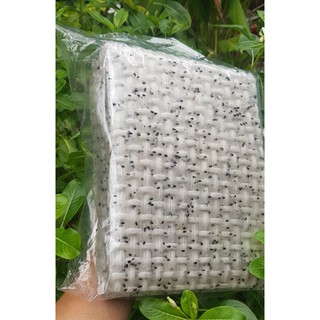 Bánh tráng mè đen tây ninh