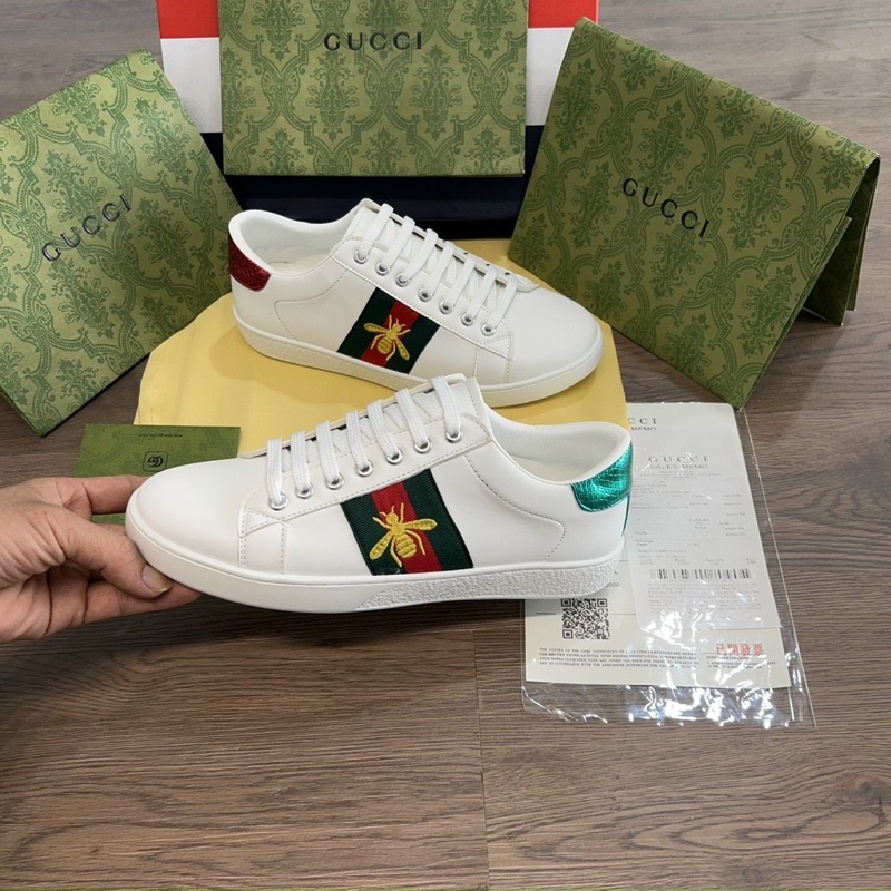 Giày Da Cổ Thấp Sneaker Thêu Vạch Xanh Đỏ Ong Vàng Phối Gót Vảy Hai Màu Siêu Nét GS09P