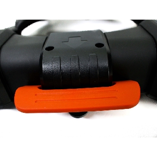 Chân đẩy dùng cho máy cắt cỏ Black Decker CM100