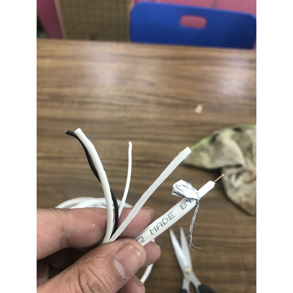 Dây cable đồng trục liền nguồn DSS - (RG59+ 2C) đồng nguyên chất, bọc bạc chống nhiễu có dầu (200m) hoặc 305m