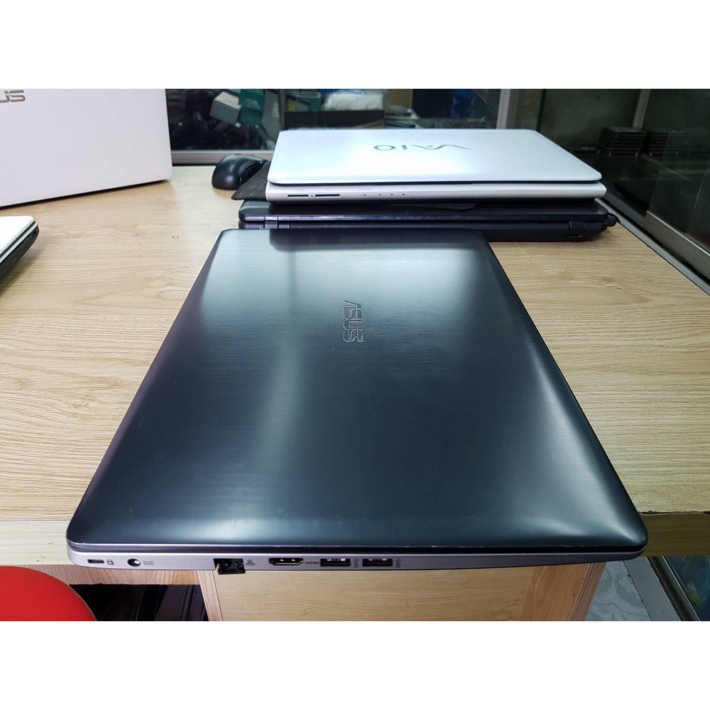 [Siêu Phẩm ] Asus S551L Untralbook Đỉnh Cao Core i5/Ram 4/Card RờiỔ SSD Vỏ Nhôm Nguyên Khối | BigBuy360 - bigbuy360.vn