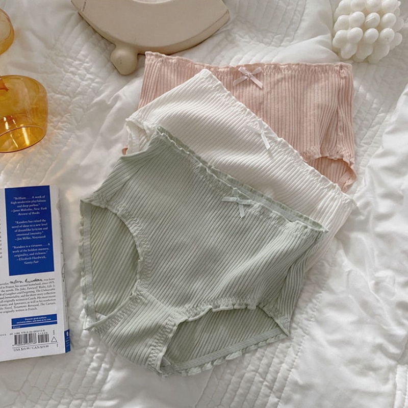 Quần Lót cotton Lưng Vừa Không Đường May Kháng Khuẩn Thoải Mái Cho Nữ