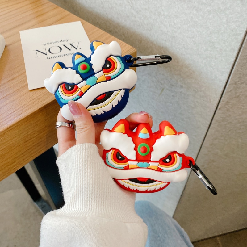 Vỏ bảo vệ hộp sạc tai nghe Airpods 1 2 pro bằng silicone hình lân múa hoạt hình