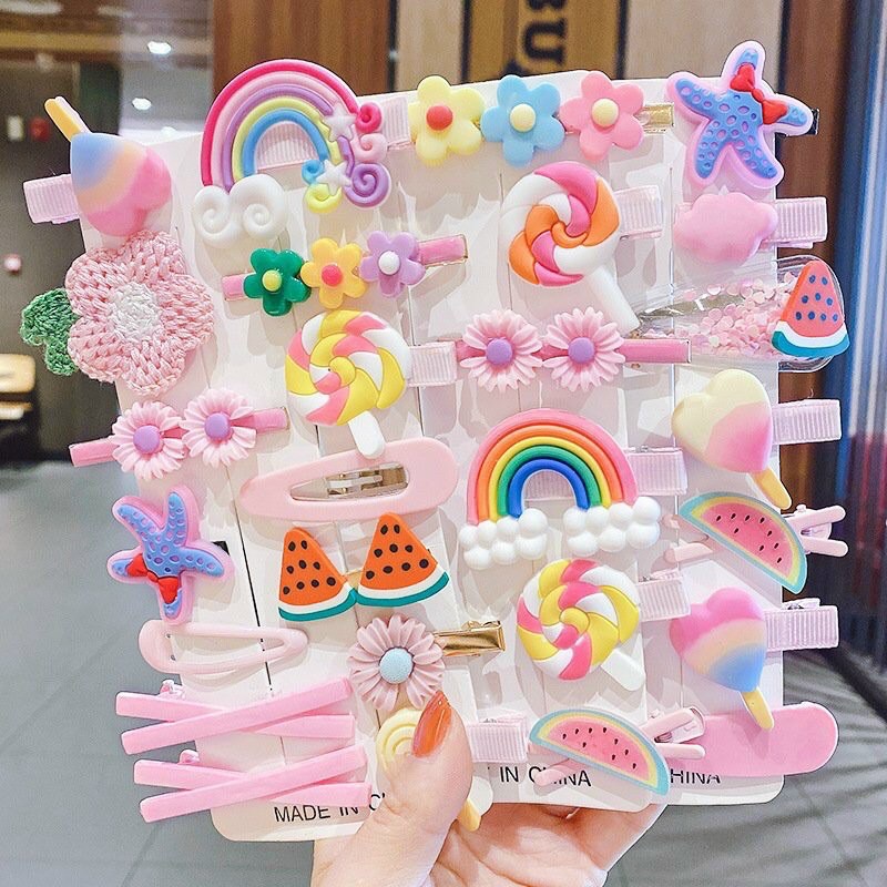 Kẹp tóc, buộc tóc bé gái