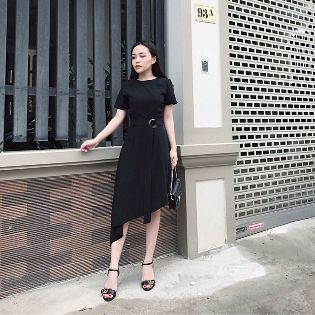 Đầm xoè tầng