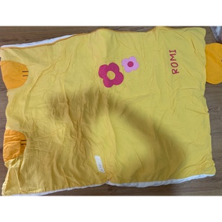 Tấm lót cho bé nằm
