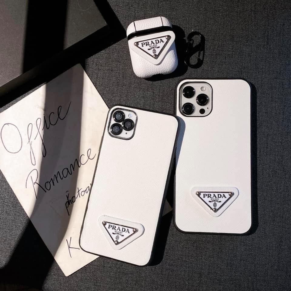 Ốp da tag P.R.A.D.A 2 màu trắng, đen iphone 7plus/8plus/X/Xs/Xsmax/11/11promax/12/12pro/12promax/13/13pro/13promax