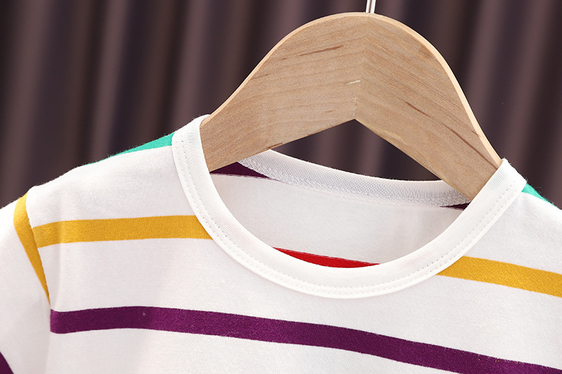 0-5 years old children's striped short-sleeved T-shirt + pocket shorts bib set 2-piece set of cute little dinosaur graphics