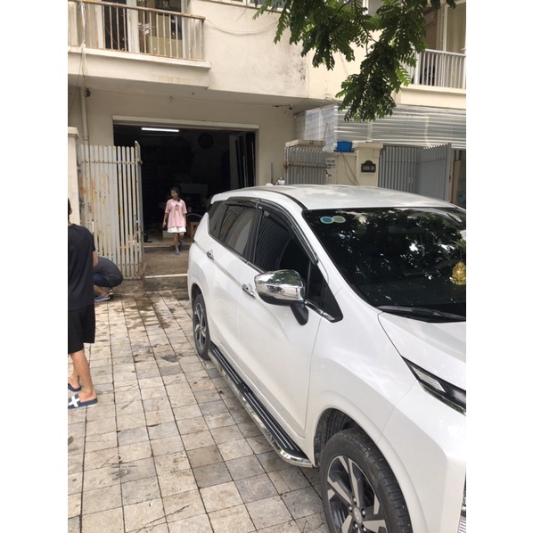 Bậc lên xuống, bệ bước chân cho Mitsubishi Xpander mới nhất