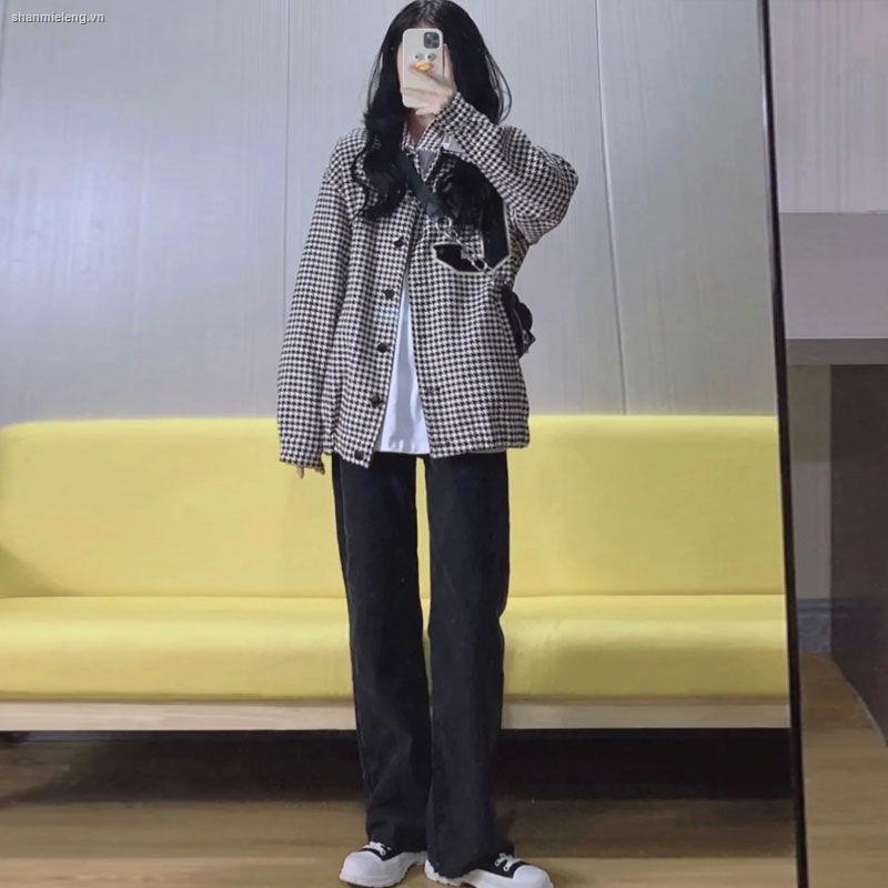Áo khoác họa tiết răng cưa phong cách hiphop cá tính sành điệu cho nữ | BigBuy360 - bigbuy360.vn