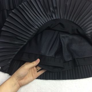 Chân váy dập ly YUQI