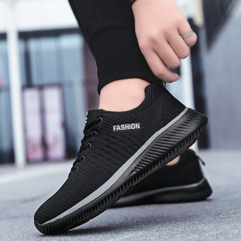 【Shipping today】 Large size 38-45 2021 Running shoes for men Sports shoes Female gym Breathable sports shoes Male Tennis Jogging Walking Casual shoes Shoes