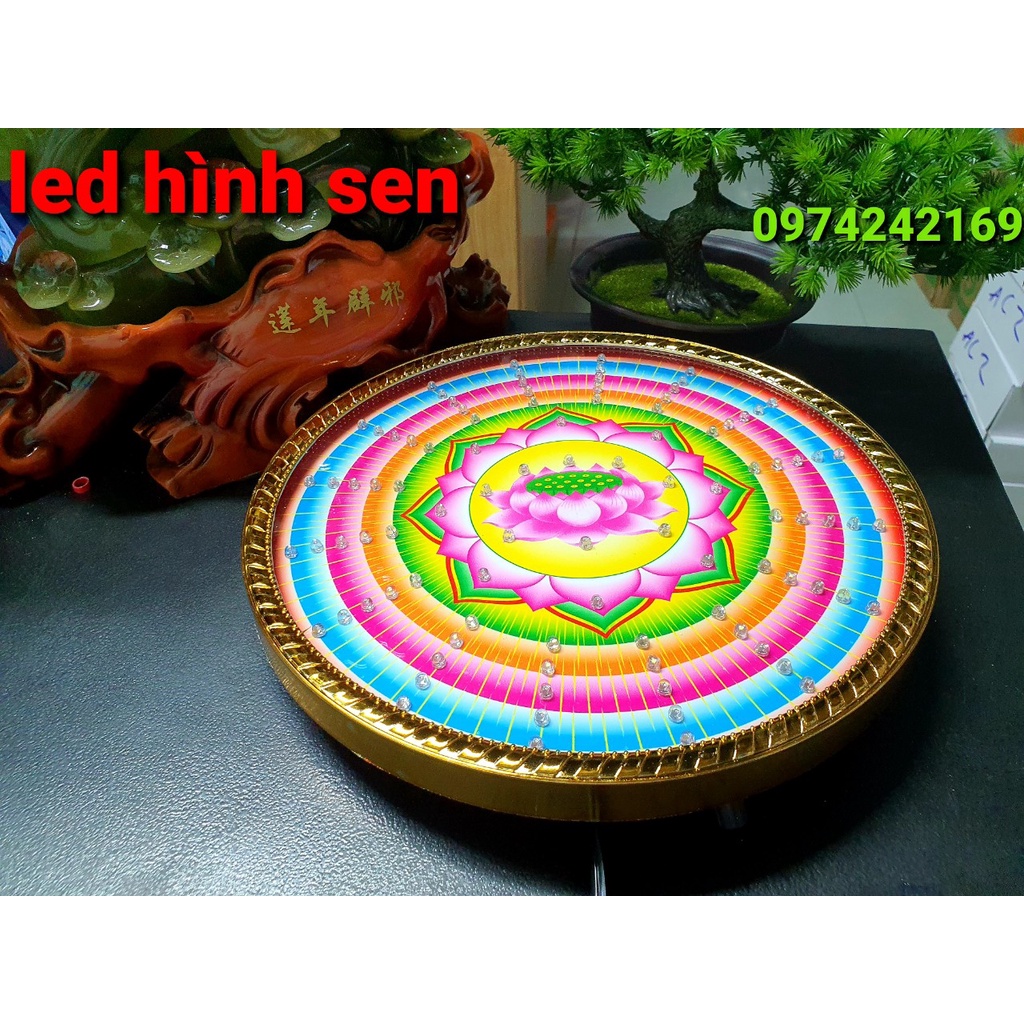 Đèn hào quang led hình hoa sen và hình vạn