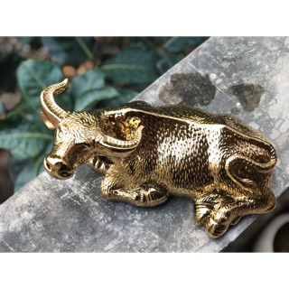 [Tượng trâu phong thuỷ] Trâu nằm phong thuỷ chất liệu gốm sứ mạ vàng 24K cao cấp