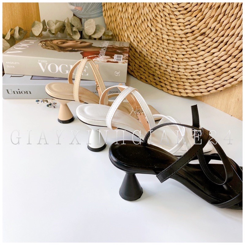 Giày nữ quai xoắn gót Ly GLY