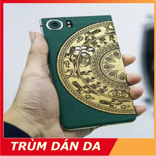 Miếng dán da Blackberry Key One / Key 2/ Key 2 Le - Trống đồng bán nguyệt siêu đẹp