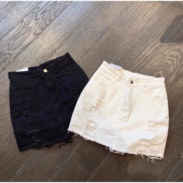 Chân váy jean rách