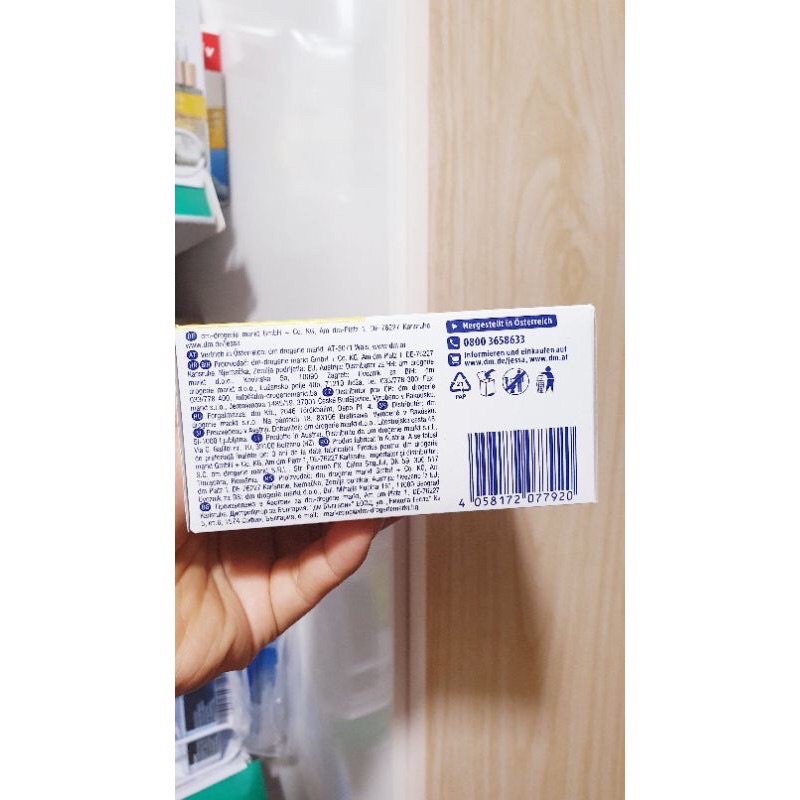 Băng vệ sinh dạng nút Tampon Jessa Normal 3 giọt hộp 80 chiếc