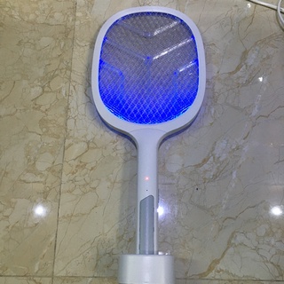 Vợt bắt muỗi kiêm đèn bắt muỗi