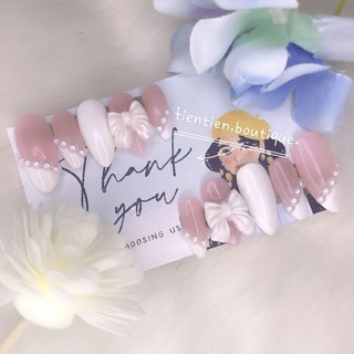 Nailbox tiểu thư nơ trắng ( móng giả thiết kế)