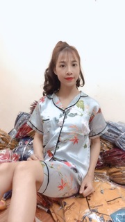 Đồ Bộ Lụa Satin Lửng