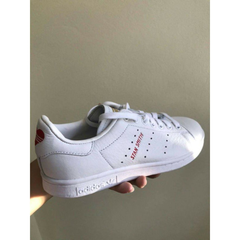 Adidas Stan smith phiên bản Valentine