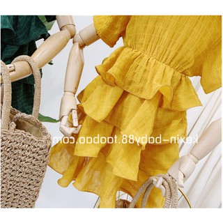 Đầm bé gái xinh xắn