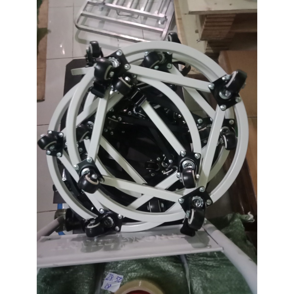 Đế lót đa năng để chậu cây có bánh xe size 40cm