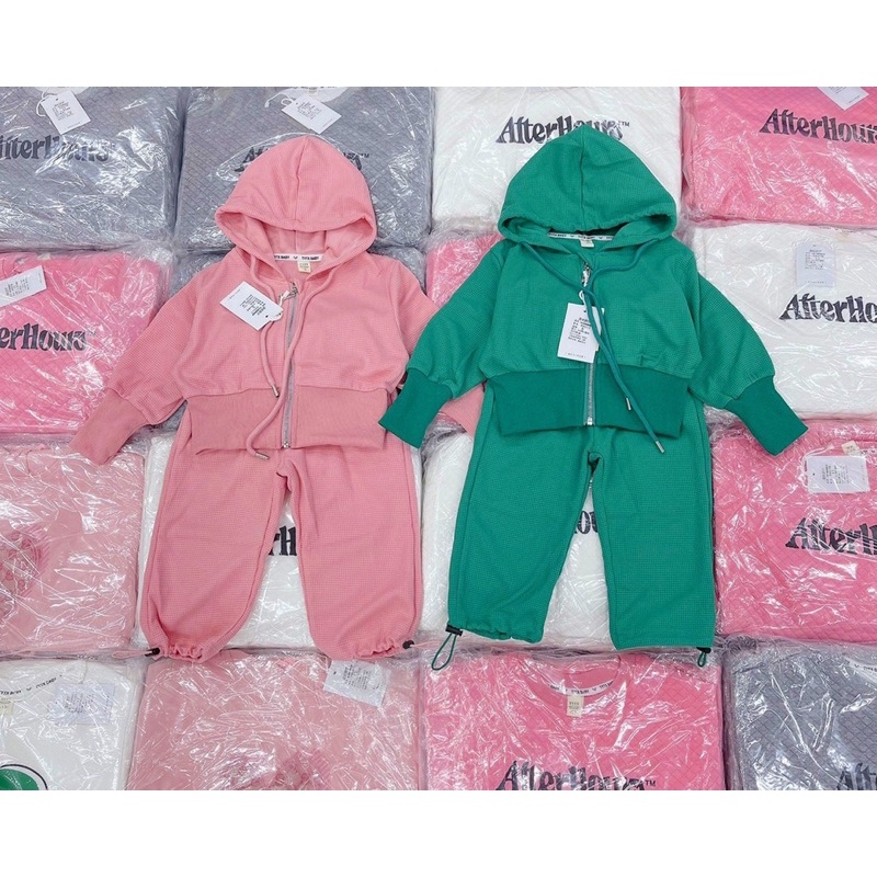 Set bộ bé gái mũ khoá 2 màu trơn