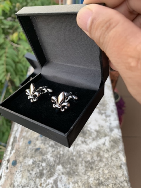 Khuy măng sét Chrome Hearts