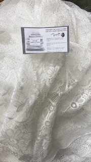 Vải ren hoa. Khổ 1m5