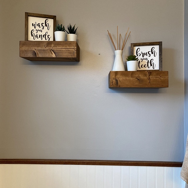 Tranh treo tường bằng gỗ Phong cách Vintage decor, trang trí phòng tắm, nhà vệ sinh kích thước 20x20/30x30cm