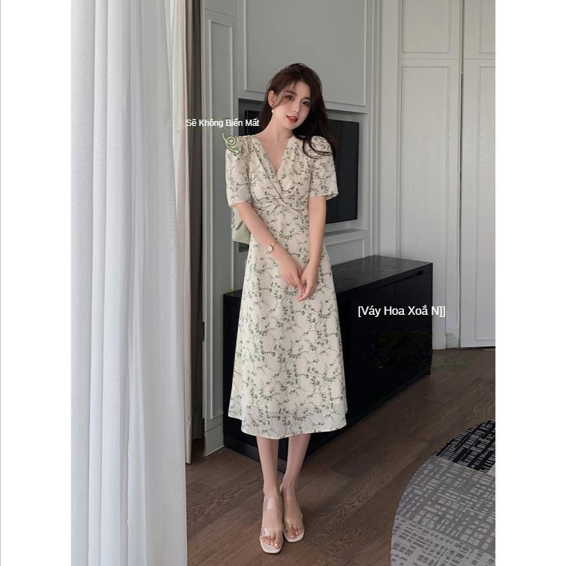 Đầm Voan Hoa Cổ Chữ V Dáng Chữ A Màu Xanh Lá Trẻ Trung Cho Nữ