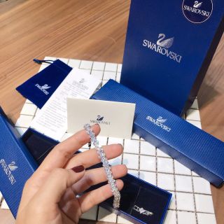 Vòng tay pha lê Swarovski