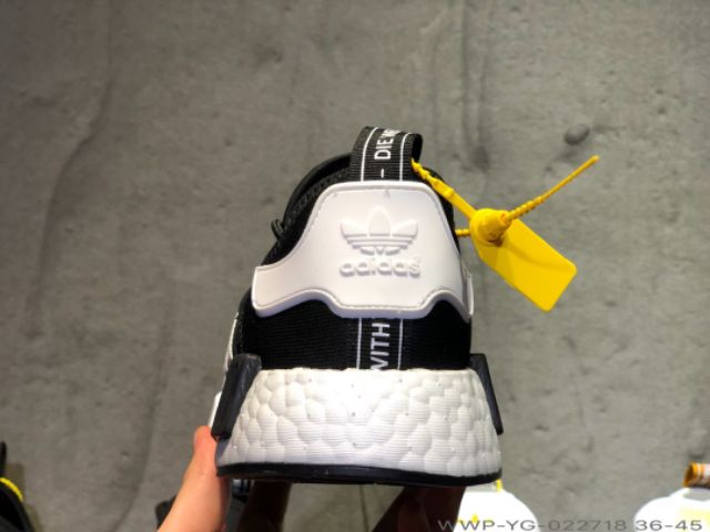 Giầy adidas nmd xr1