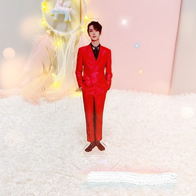 [Có sẵn] Standee Vương Nhất Bác