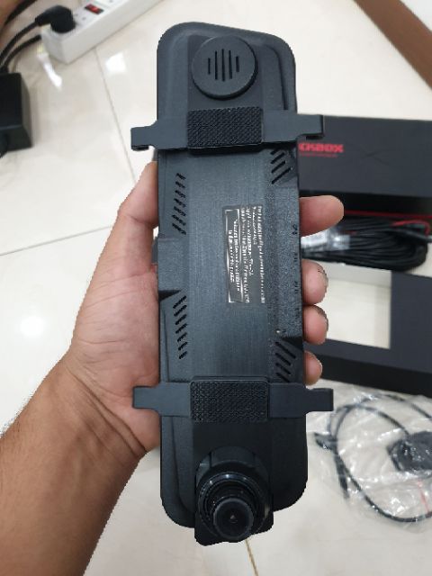 CAMERA HÀNH TRÌNH BlackBox Q10 KẸP GƯƠNG 12-24V dùng cho xe tải