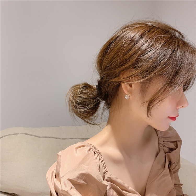 Bông Tai Hình Hoa Mận Đính Đá Zircon Phong Cách Hàn Quốc Cho Nữ