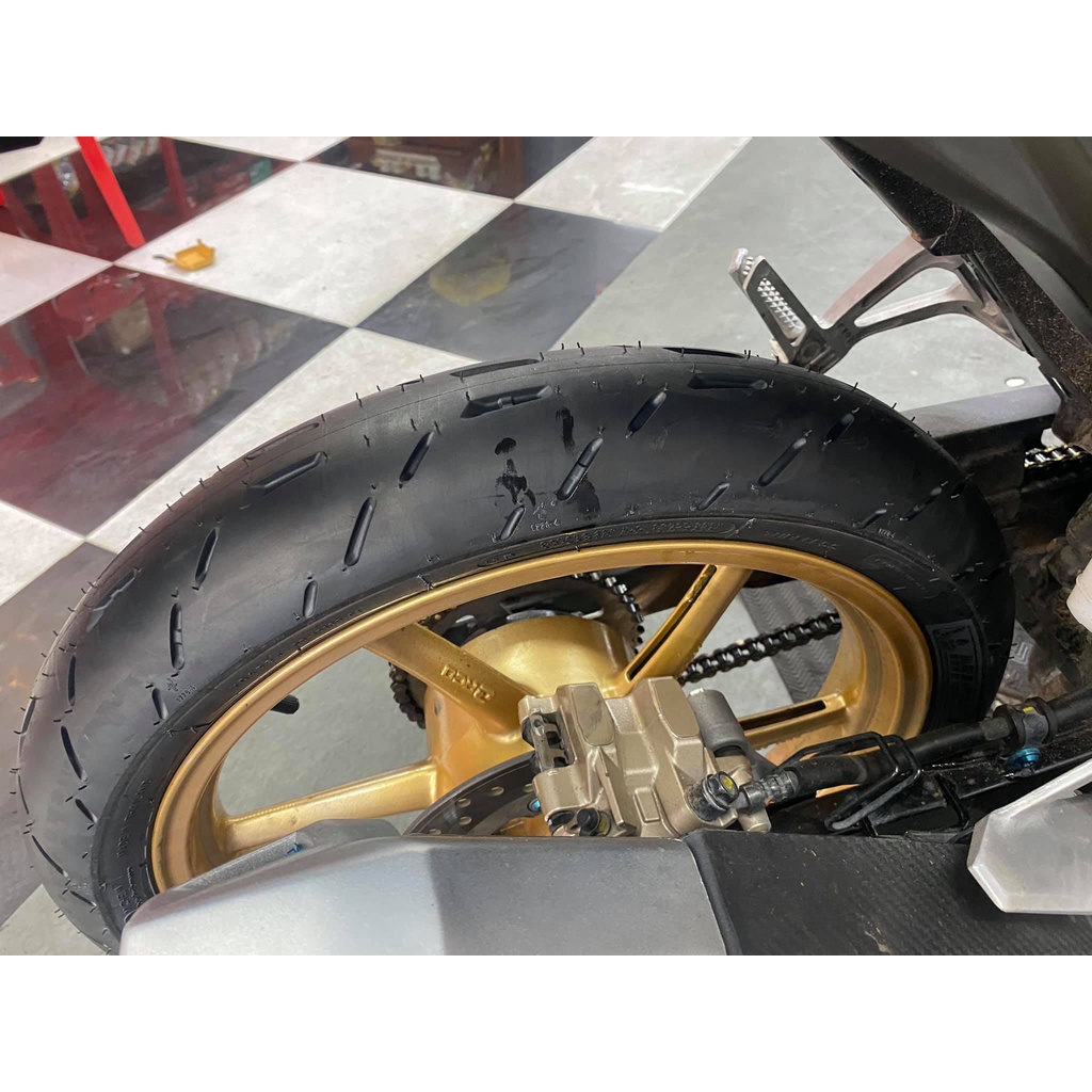 Vỏ Michelin Pilot Moto GP 90/80-17 hoặc 100/80-17