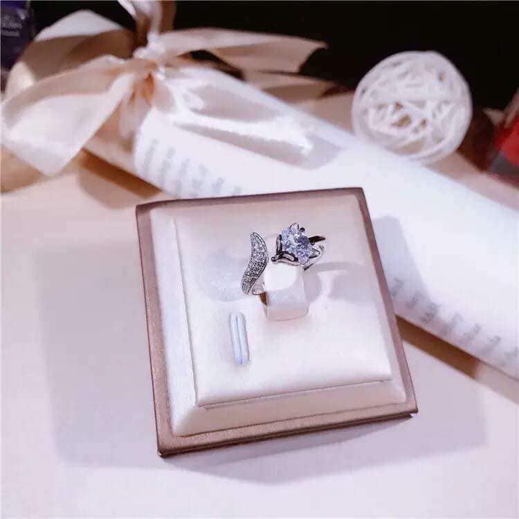 NHẪN HỒ LY BẠC TA CÓ NHIỀU MÀU