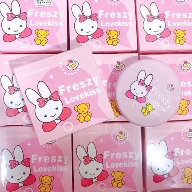 Phấn phủ Freszy Lovekiss Thái Lan