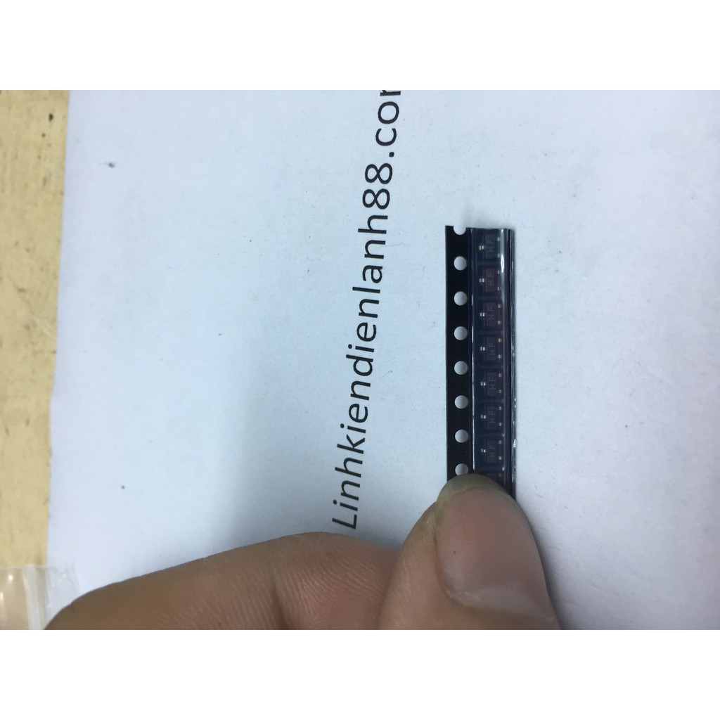 (50 con) Transistor C1815 Sot-23 0.15a 60v Dán mã HF NPN ( transistor nghịch dán) mới 100%.