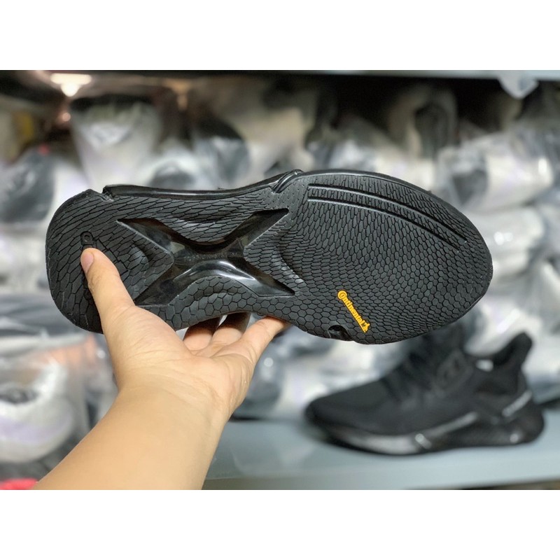 Giày AlphaBounce InstinctM màu Full Đen