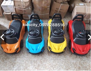 Xe ô tô bơi chân cho bé(Nhạc+Tựa lưng+cốp đựng đồ)