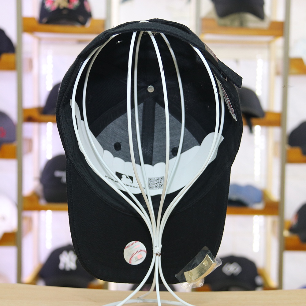 Mũ lưỡi trai NY vành kim loại nhiều màu