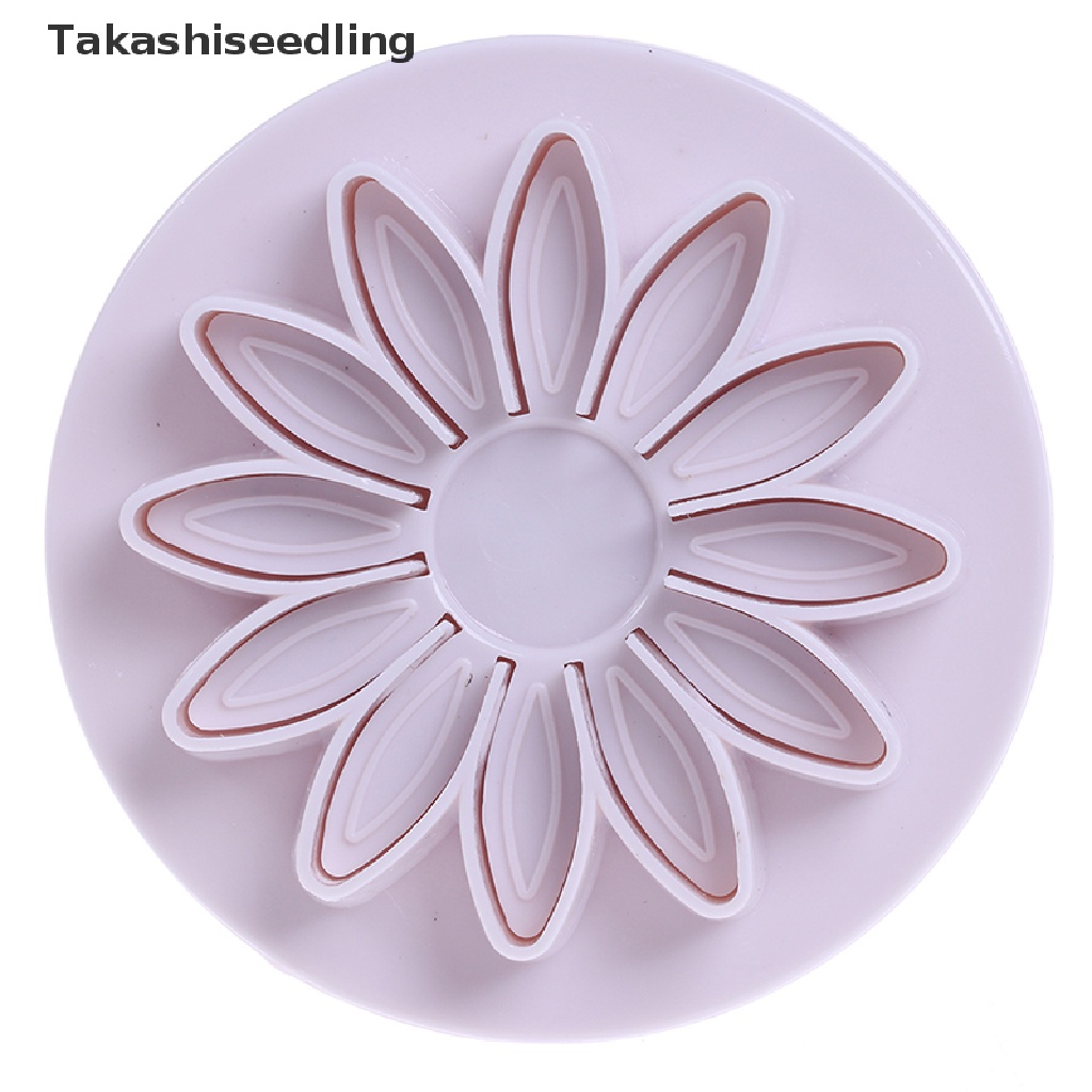 Khuôn Nhựa Làm Hoa Dễ Thương