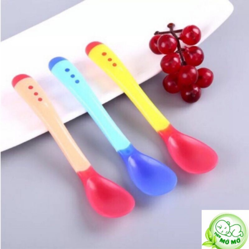 Thìa Báo Nóng Cho Bé Ăn Dặm An Toàn