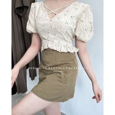 áo croptop tay bồng phối dây đan chéo ngực chân bèo dáng ôm cúp ngực tôn dáng,  lưng kéo khoá - Lily top - A3167