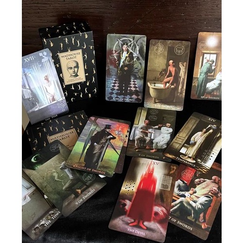 Bộ bài Madhouse Tarot T14